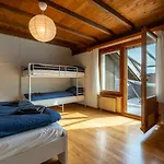 Jungfrau-view Apartment, Terrace & Free Parking Apartmán Wilderswil