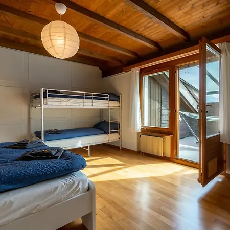 Jungfrau-view Apartment, Terrace & Free Parking Lejlighed Wilderswil