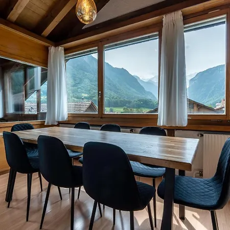 Jungfrau-view Apartment, Terrace & Free Parking Lejlighed