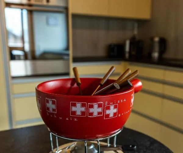 Jungfrau-view Apartment, Terrace & Free Parking Apartman *