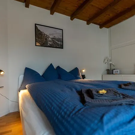 Jungfrau-view Apartment, Terrace & Free Parking 빌더스빌